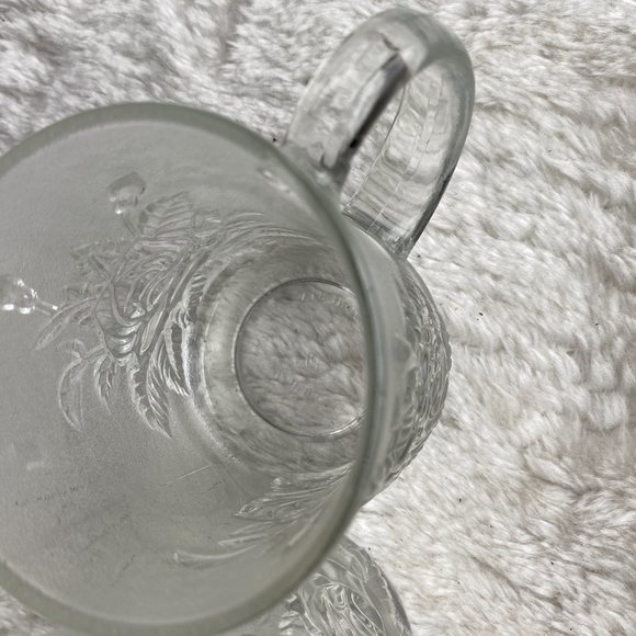 2 Livia Pasari Crystal Clear Mugs Embossed Roses - Picture 5 of 11